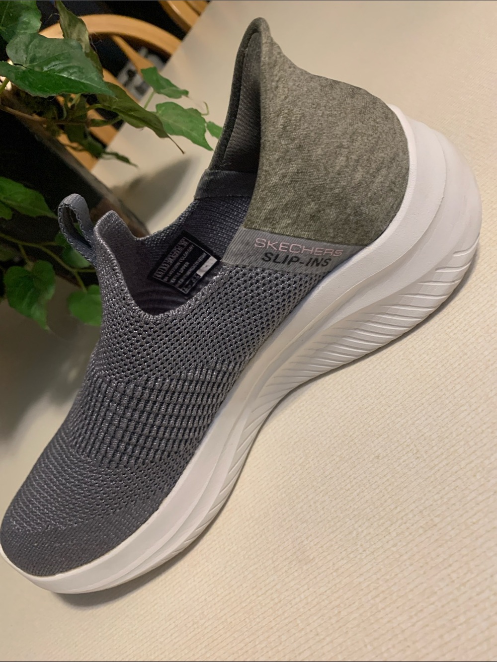 Skechers Gray Knit Slip-On Sneakers with White Soles - Picture 4 of 8